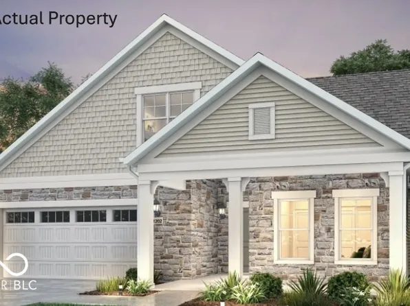 14901 Higgins Dr, Westfield, IN 46074