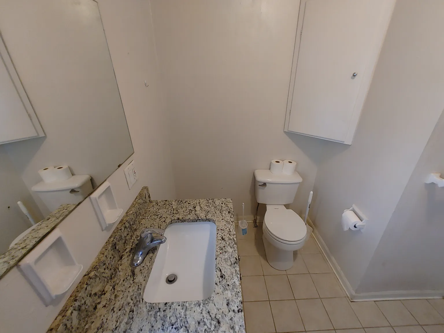 2 bed, $1,650 — Photo 4
