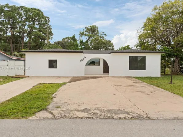 8560 Southampton Dr, Hollywood, FL 33025