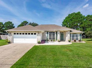 1987 Bahama Dr, Navarre, FL 32566