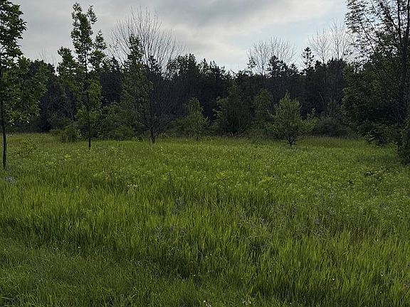 2nd image of Hillcrest Rd