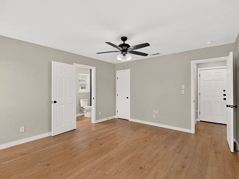 2919 Panhandle Dr — Photo 23
