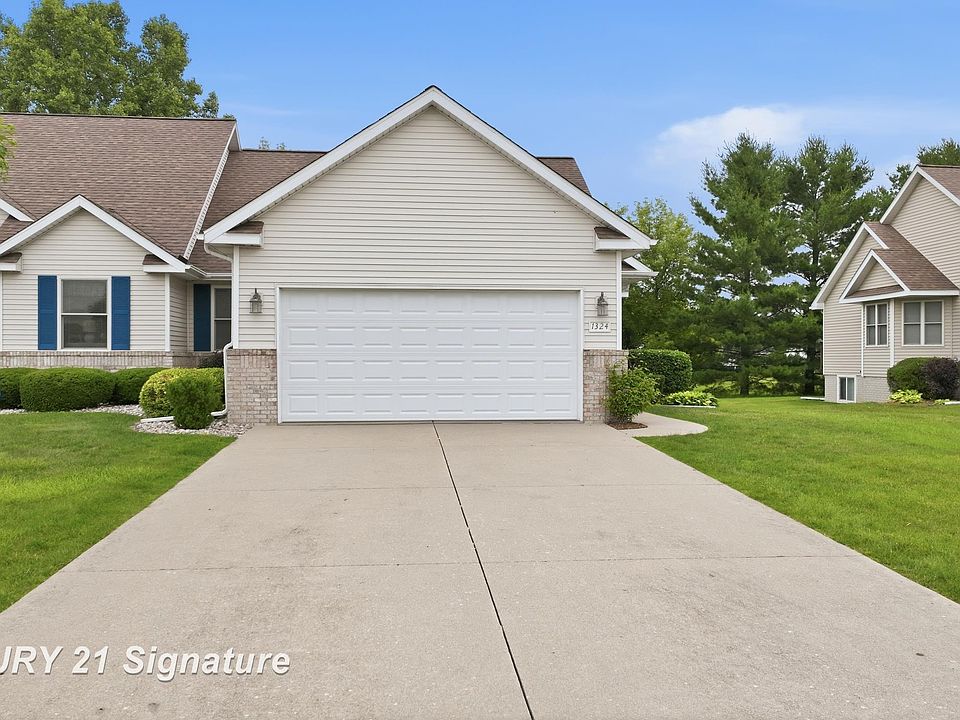 1st image of 1324 Carpathian Way