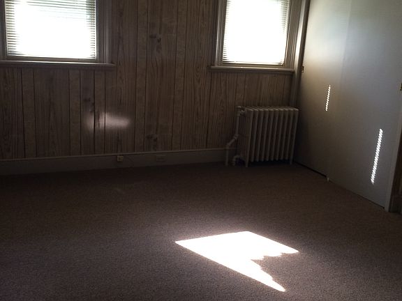 5th image of 3232 47th St