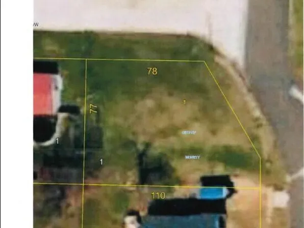000 8th And Benton, Monett, MO 65708