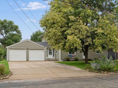 20635 Hughes Ave W, Lakeville, MN, 55044