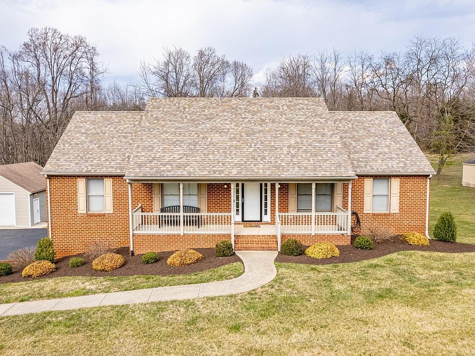 1st image of 1155 Charmin Dr