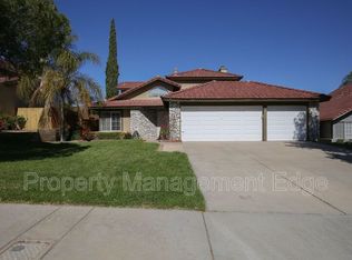 8543 Yarrow Ln, Riverside, CA 92508