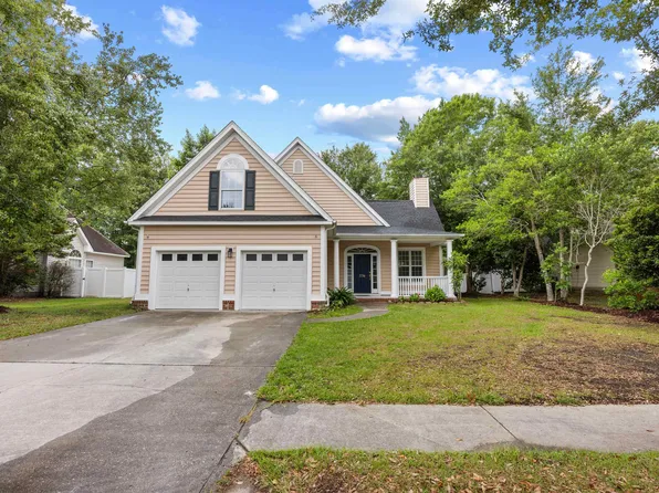 3716 Kennison Dr., Myrtle Beach, SC 29575
