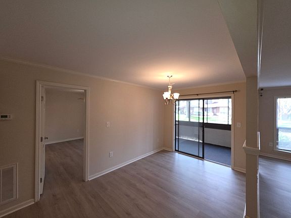 5th image of 7325 Winery Ln