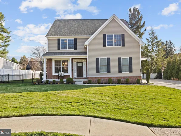 213 Highland Ave, Moorestown, NJ 08057