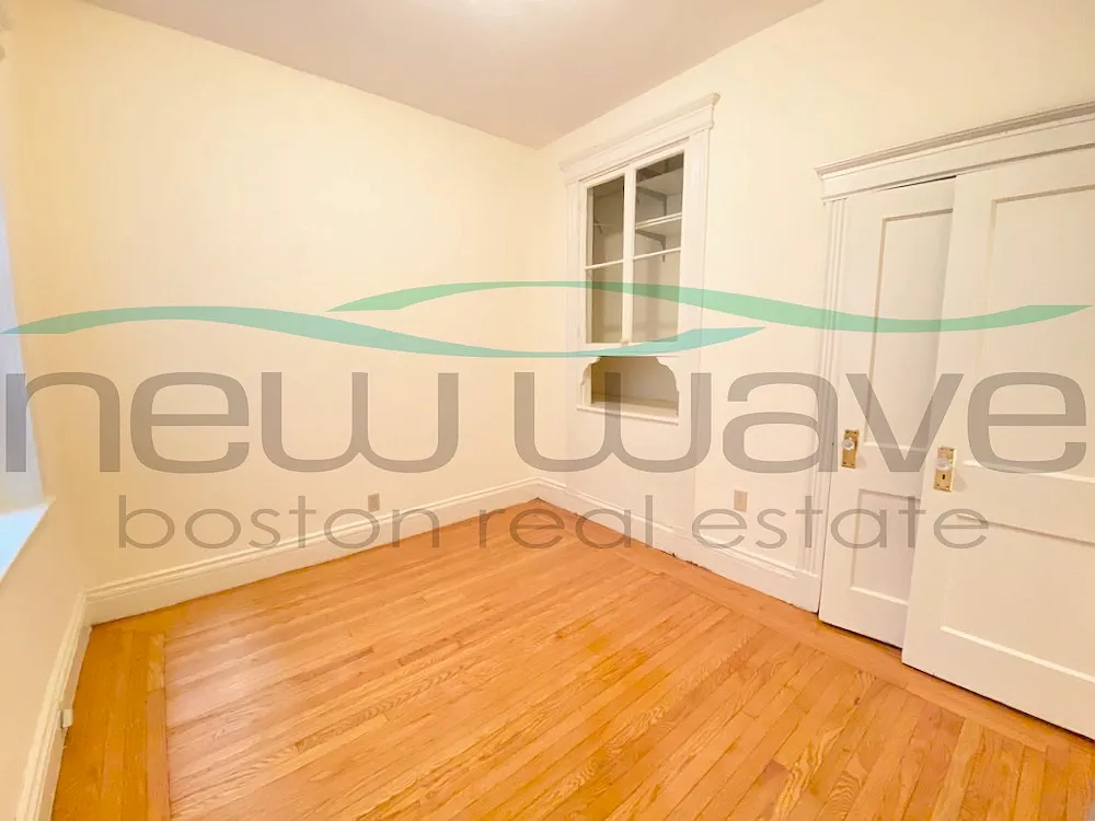 1 bed, 550 sqft, $2,800 — Photo 4