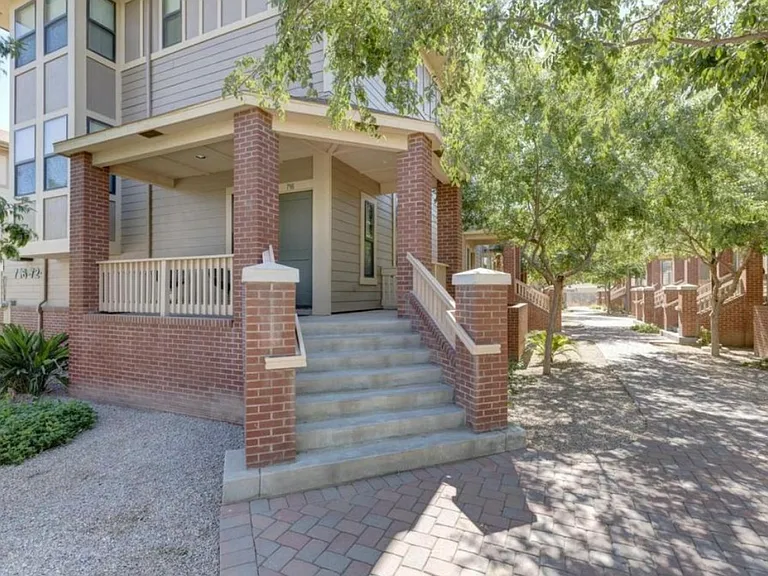 716 S Beck Ave — Photo 1
