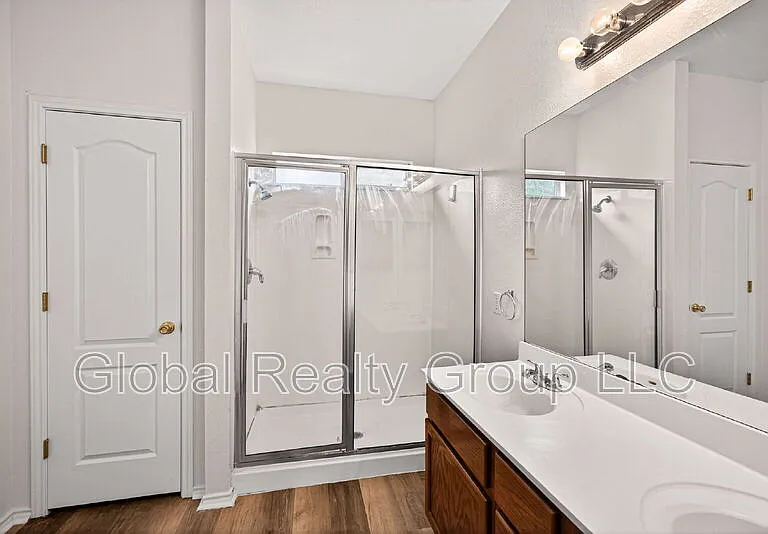 229 Spice Oak Ln — Photo 23