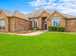 10500 Shady Glade Ln, Oklahoma City, OK 73151