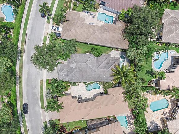 5th image of 5821 NW 124th Way