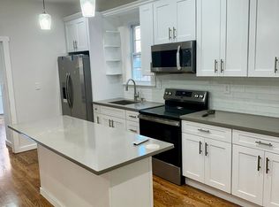 859 E 225th St #1, Bronx, NY 10466