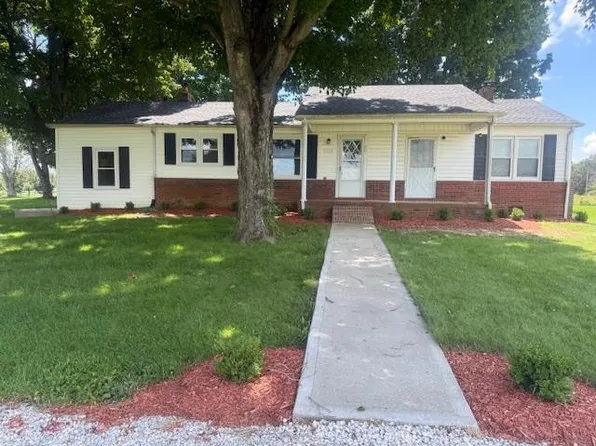 5557 Dripping Springs Rd, Smiths Grove, KY 42171