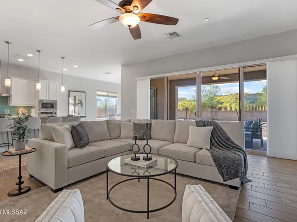 14035 N Speckled Burro Ln, Marana, AZ 85658