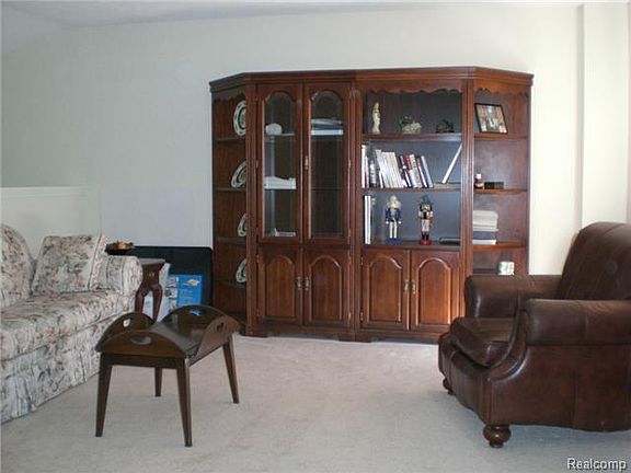 4th image of 2573 Katsura Ln