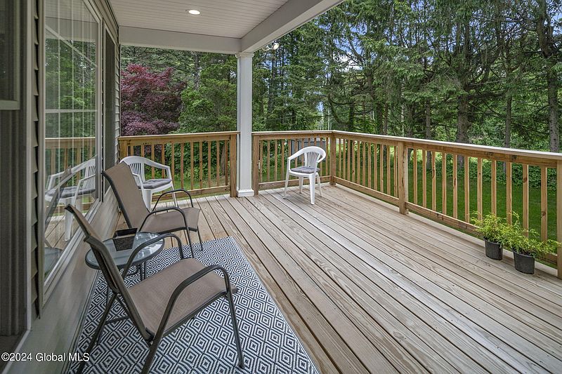 4th image of 2 Delucia Terrace