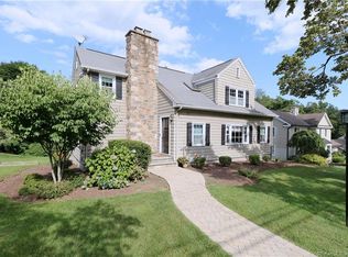 472 Lockwood Rd, Fairfield, CT 06825