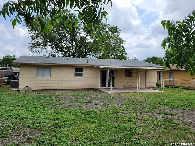 5405 Borchers Dr — Photo 17
