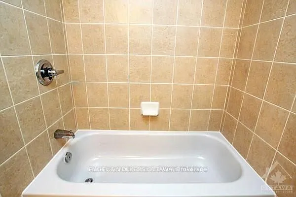 138 Somerset St W #1005 — Photo 18