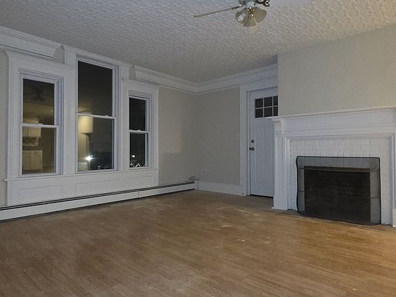 4th image of 50-56 Bayville Ave #8