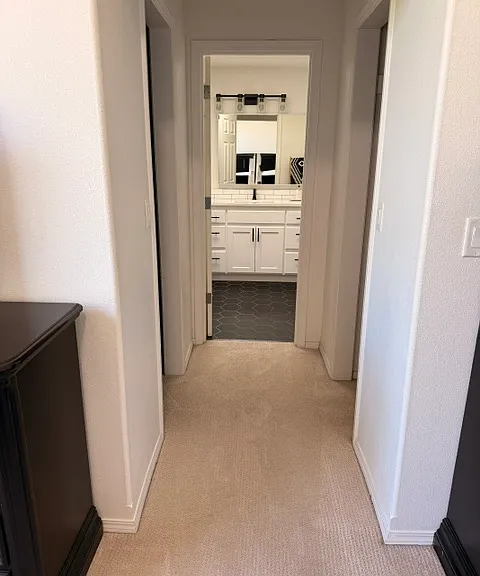 301 SW Howard Dr — Photo 8