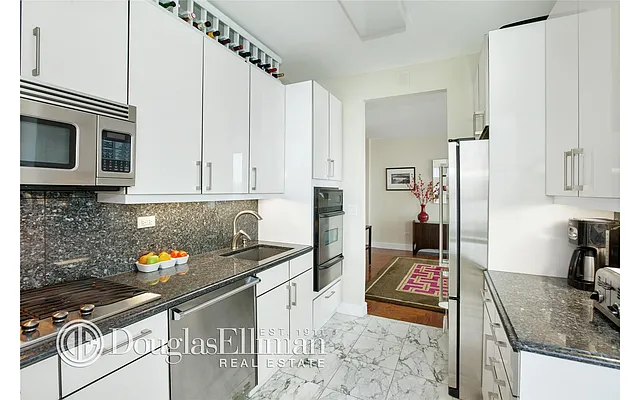 Sold by Douglas Elliman | media 3