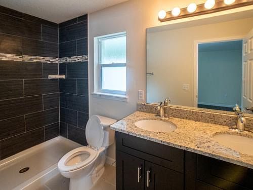 5th image of 15749 SW 37th Cir Floor 34473