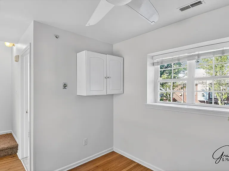 1348 Village Dr — Photo 13