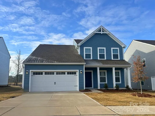 355 Gray Wolf St, China Grove, NC 28023