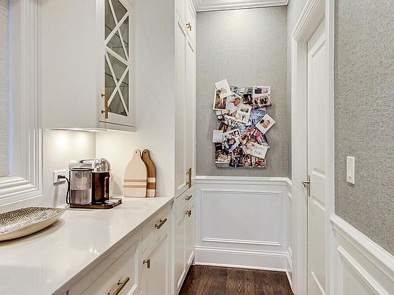 5th image of 1519 N Cleveland Ave #3