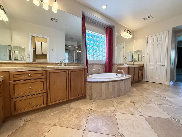 11556 Bohemian Forest Ave — Photo 34