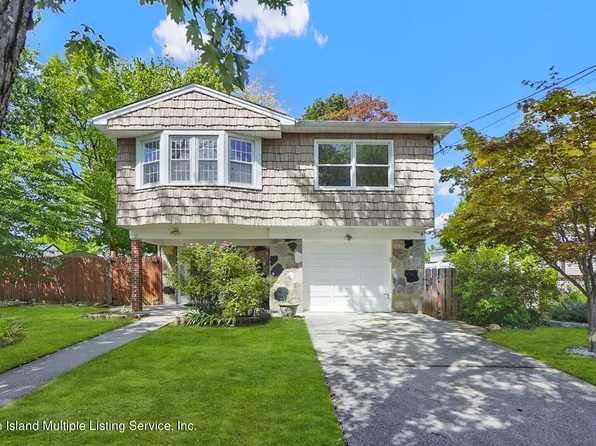 23 Berkley St, Staten Island, NY 10312