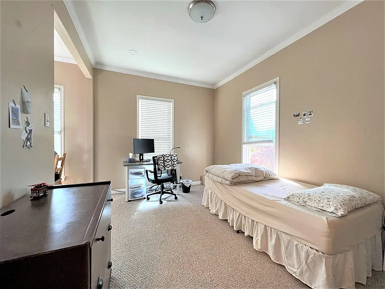 2530 College Ave #3 — Photo 16