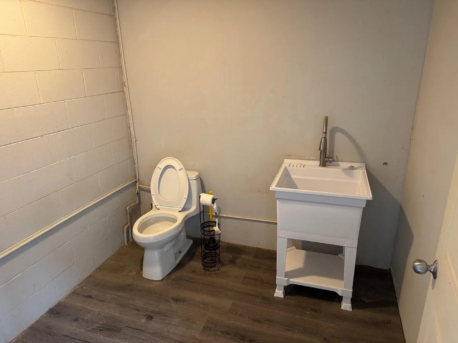 Studio, 1786 sqft, $2,500 — Photo 3