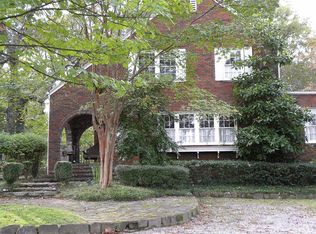 622 Ridge Top Cir, Birmingham, AL 35206