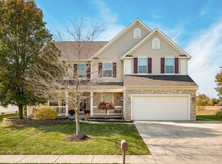 8065 Shady Maple Dr, Canal Winchester, OH 43110