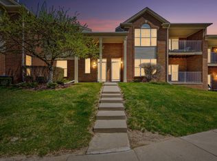 1850 Flagstone Cir #1, Rochester, MI 48307