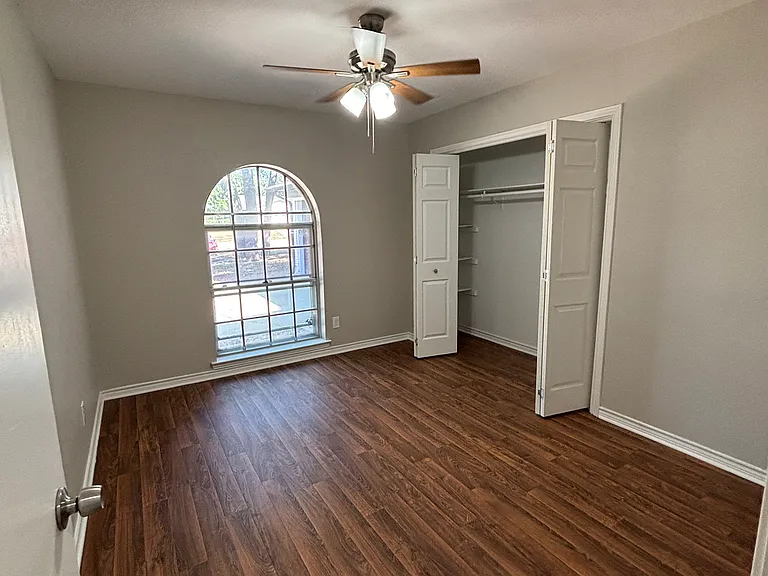 3210 Konet St — Photo 12