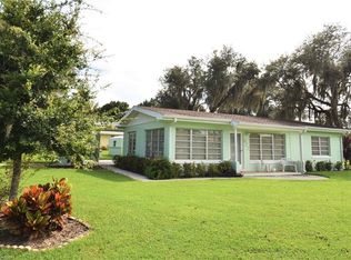 622 Lake Blue Dr, Lake Placid, FL 33852