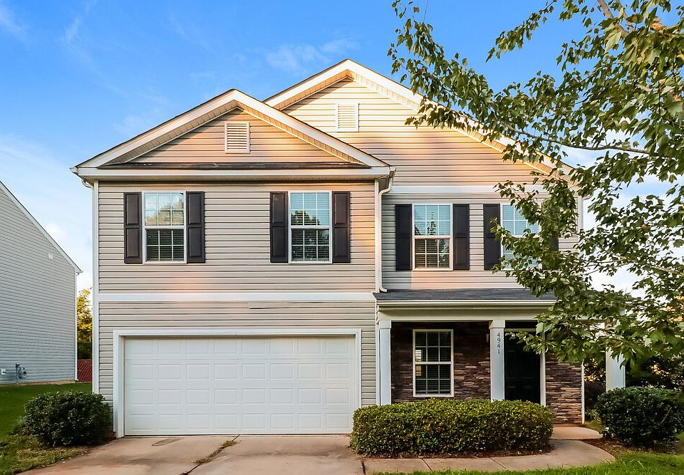 1st image of 4941 Broad Leaf Ct