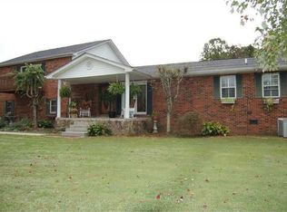 11 Old River Rd, Louisa, KY 41230