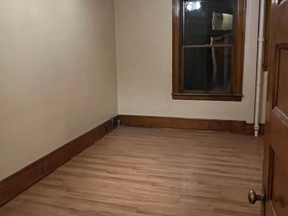 411 Chestnut St Atlantic IA Zillow