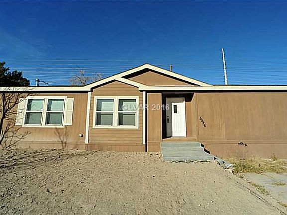3rd image of 5526 E Carey Ave