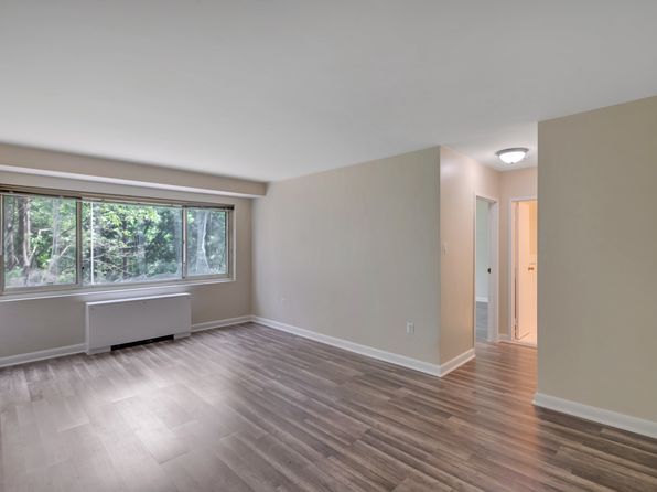 4201 Cathedral Ave NW APT 112E