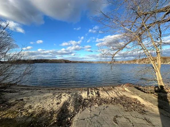 Oak Vacant Lots, Pinckney, MI 48169